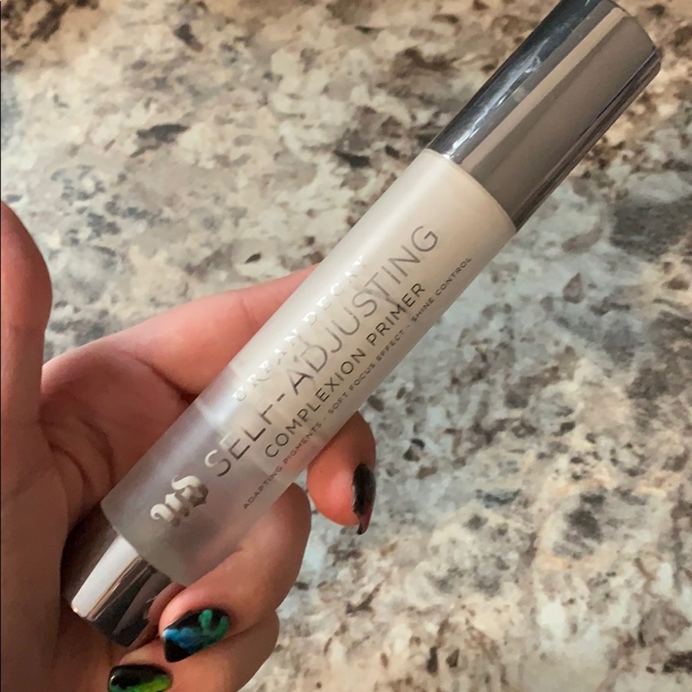 Urban Decay Self Adjusting Primer